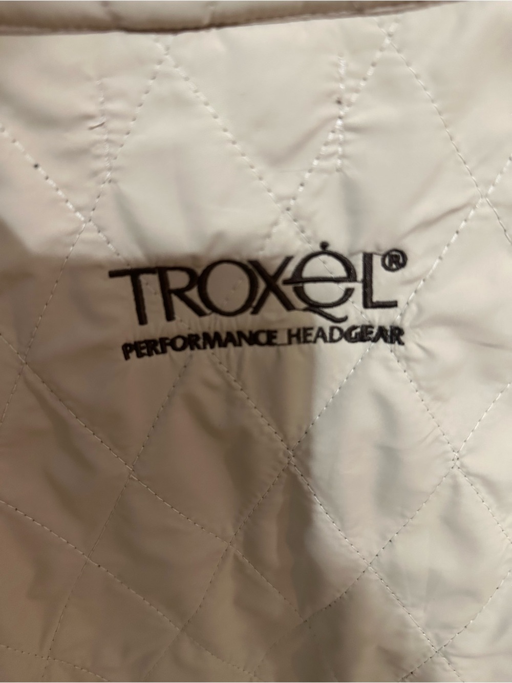 Troxel Women's Quilted Performance Jacket in Cream - Large
